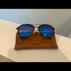 Ray ban sunglasses 4253 in turquoise blue